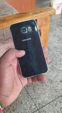 A picture of samsung s6