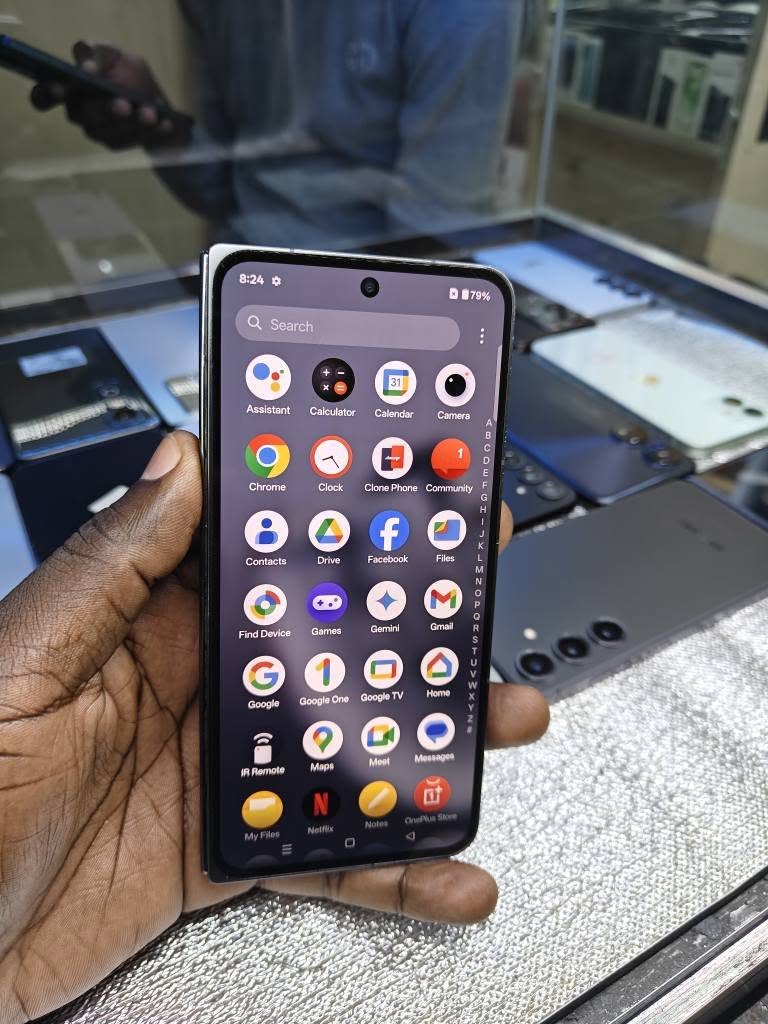 A picture of ONEPLUS OPEN