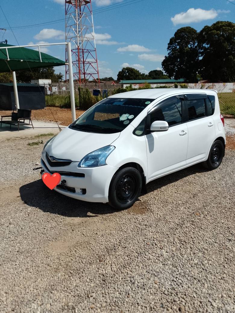 toyota ractis