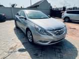 A picture of Brand Hyundai Sonata Keyless entry Year 2012 Accident free Working