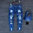 A picture of CLASSIC JEANS