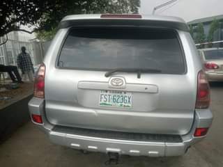 A picture of Toyota 4 runner
