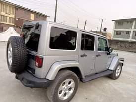 A picture of Wrangler sahara unlimited