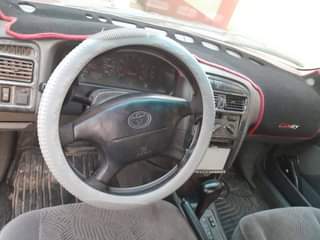 A picture of 2002 Toyota Avensis