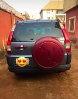 A picture of 2005 CR V