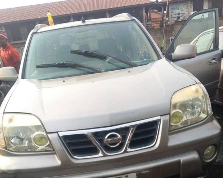 A picture of Isolo 05 Nissan X trial first body