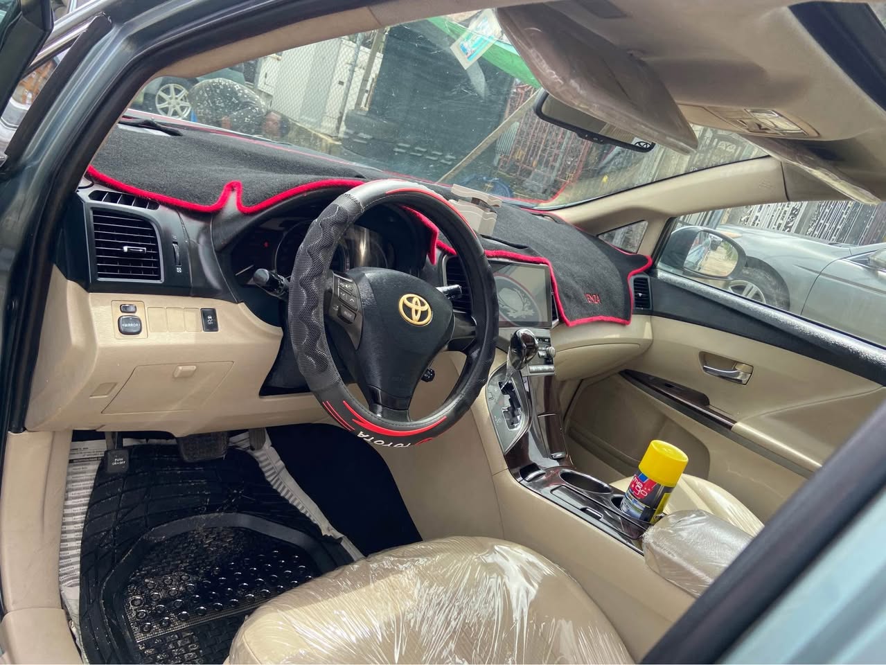 A picture of Toyota venza