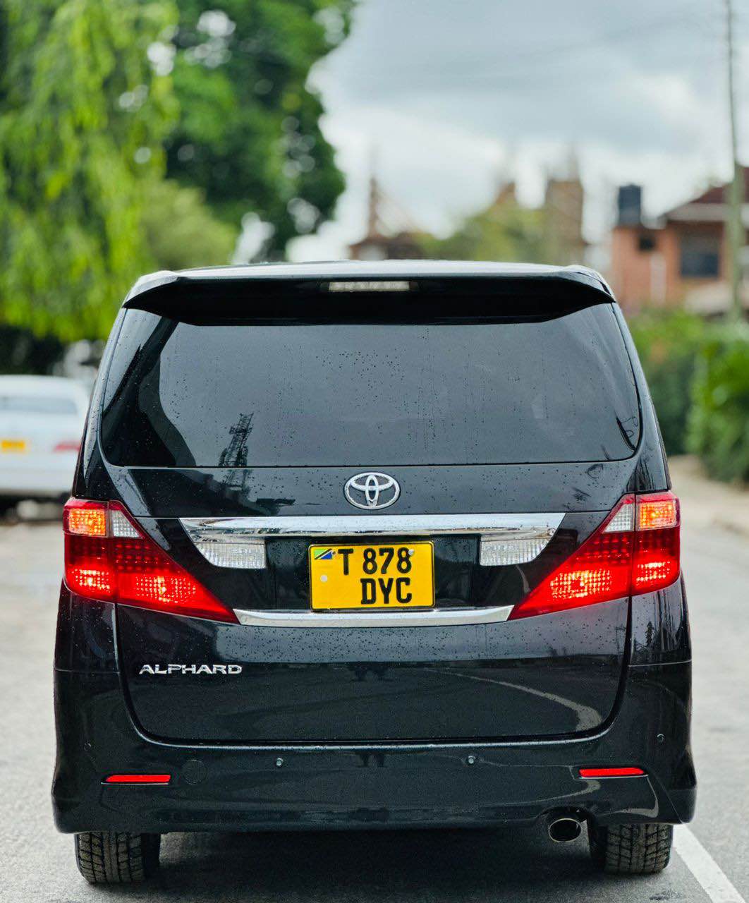 A picture of TOYOTA ALPHARD NEW MODEL