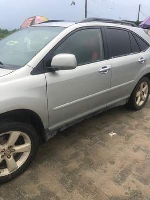 A picture of Lexus RX330 2004 for sale 07033882968