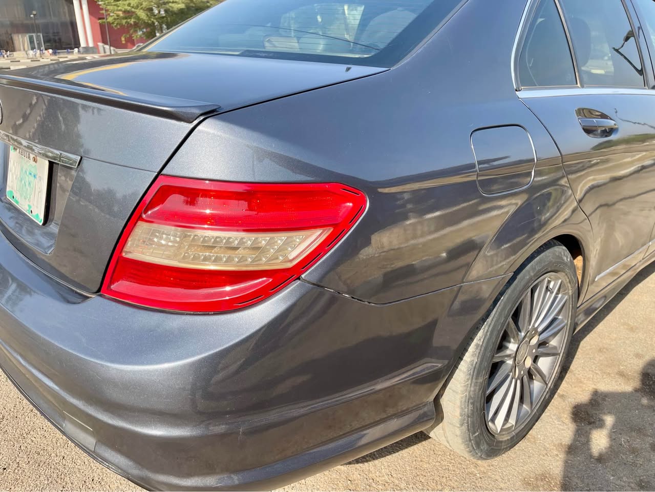 A picture of Mercedes Benz C350