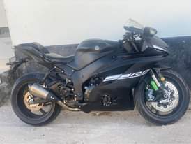A picture of Pikipiki nzuri inauzwa kampuni YAMAHA