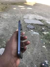 A picture of Iphone 11