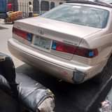 A picture of 2001 Toyota camry Bold light