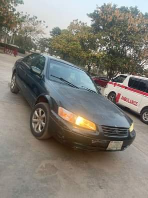 A picture of Toyota Camry pencil light 4 sale Clean body and super