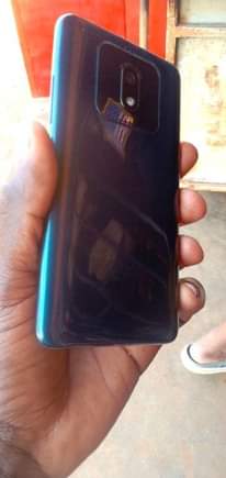 A picture of Itel