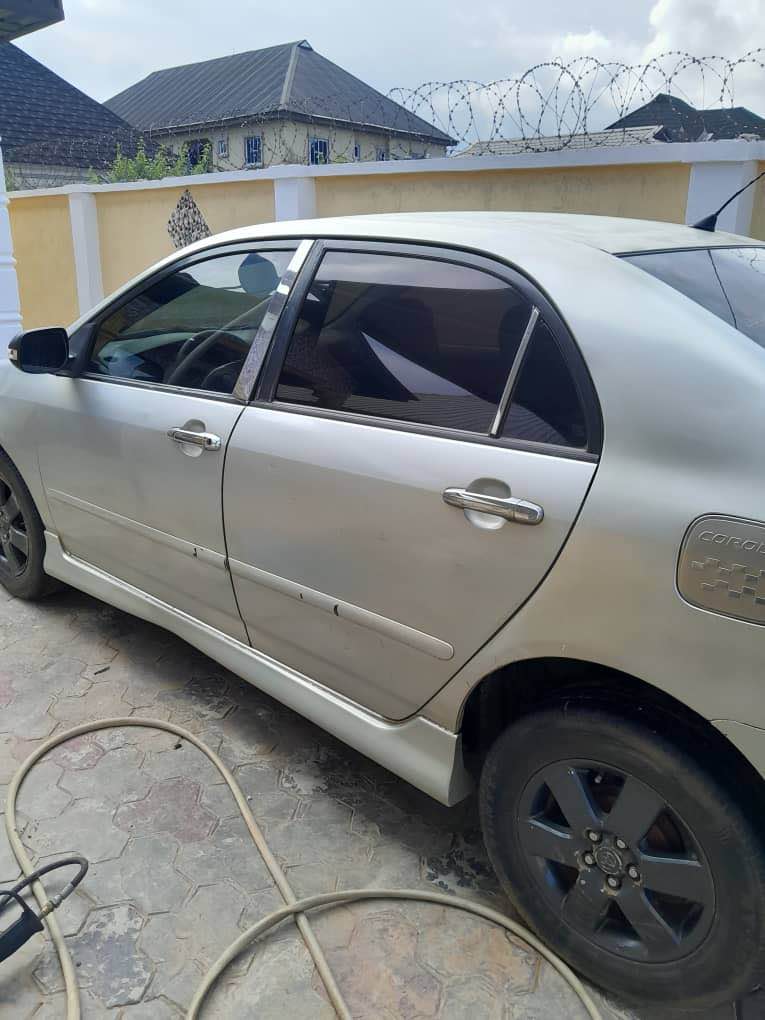 A picture of Toyota Corolla 06 location Ikorodu owner house Call 07056814815 owner