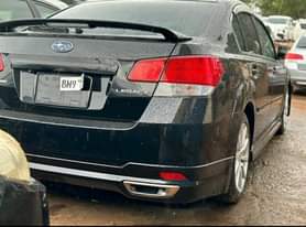 A picture of SUBARU LEGACY 2010