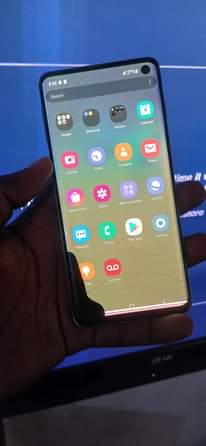 A picture of SAMSUNG GALAXY s10