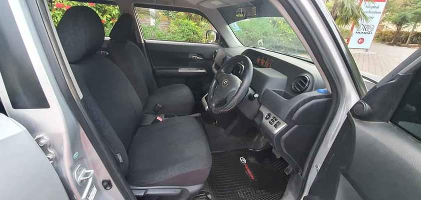A picture of 2008 Toyota Rumio
