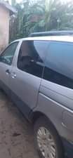 A picture of 2002 model Toyota sienna engine gear working perfectly Ac needs