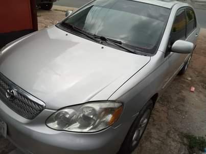A picture of 2004 Corolla