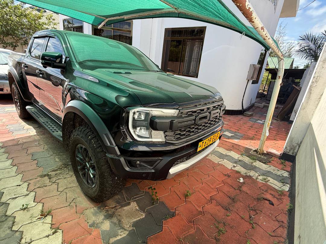 A picture of FORD RANGER RAPTOR