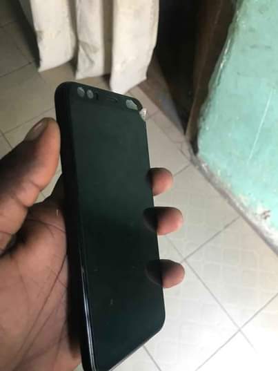 A picture of Google pixel 4
