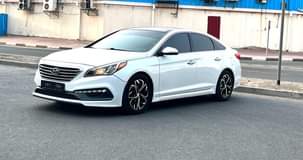 A picture of Hyundai Sonata 2016 limited Motors Trim Limited Roof Type Panoramic