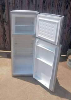 classifieds/fridges