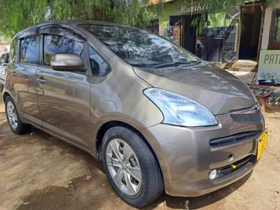 A picture of Toyota Racts nzuri sanaa Engine safi Gearbox safi Full ac