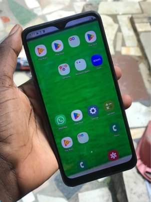 A picture of Samsung A10s