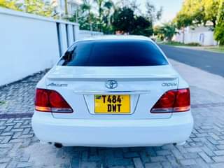 A picture of PRICE 13.8 MIL CALL 0625664446 TOYOTA CROWN ATHLETE YEAR 2006