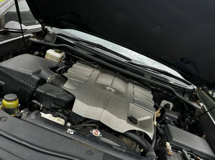 A picture of Landcruiser V8 2017 original for sale