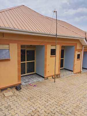 A picture of Nice self contained double rooms for rent at Bulenga kumwenda