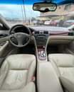 A picture of Lexus es330