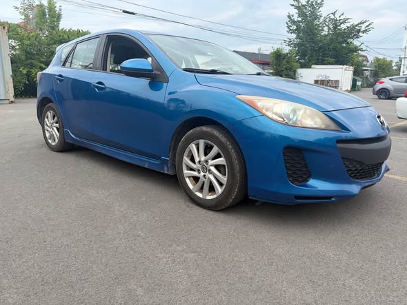 A picture of 2013 Mazda mazda3