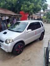 A picture of Suzuki kei