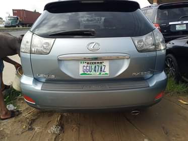 A picture of BELGIUM GRADE 2006 MODEL LEXUS RX330 Absolutely nothing to fix