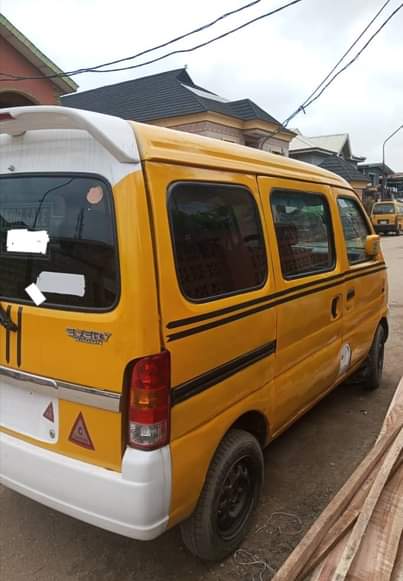 A picture of Mini Bus