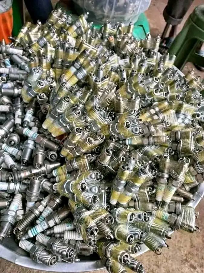 A picture of Spark plugs Harrier Ford raptor Nissan land cruiser gxr Subaru