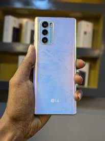 A picture of LG WINGS 5G