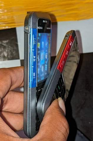 A picture of NOKIA EXPRESS MUSIC 5310 5130 KWA ELFU 35 TU... LAINI1