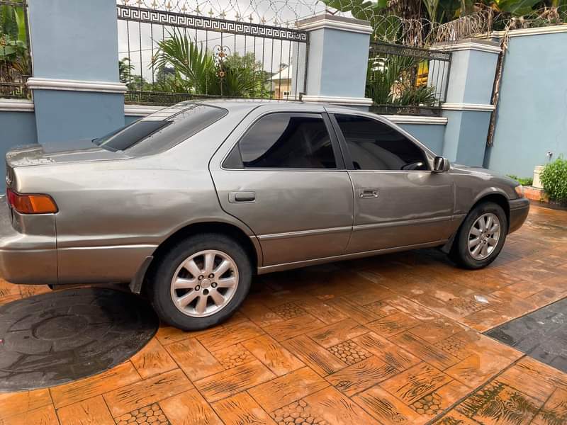 A picture of Camry 2 2 Engine Gear Ac Buy and travel Perfect