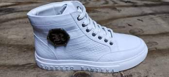 A picture of Men shoes