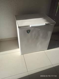 A picture of Deep freezer works but gas is almost finished