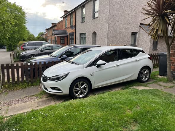 vauxhall astra