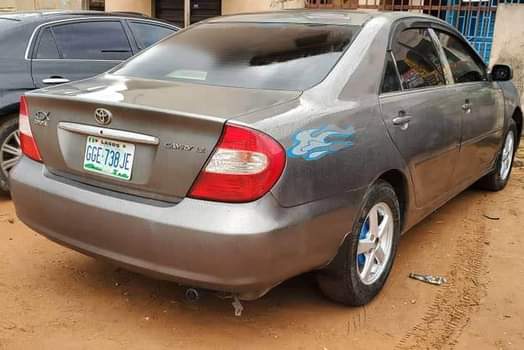A picture of 2004 Toyota camry