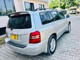 A picture of TOYOTA KLUGER