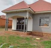 A picture of 2bedroom house on quick sale with ready land title at