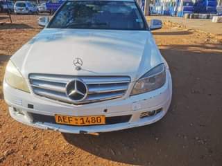 mercedes benz big badge